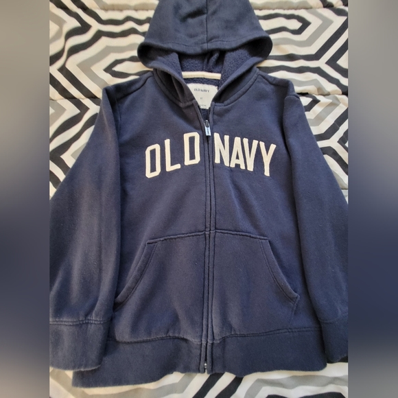 Boys old navy zip up Hoodie size 5T in color Navy - Picture 6 of 7